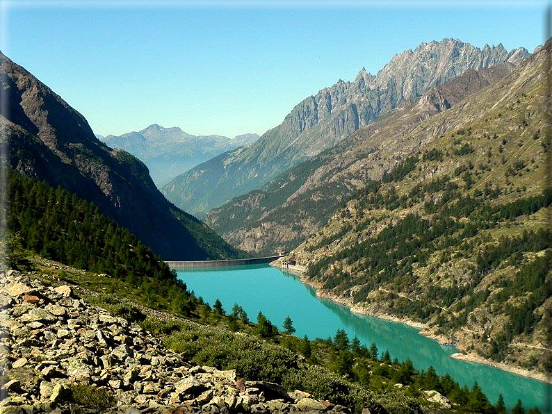 foto Laghi di Livournea e di Place Moulin